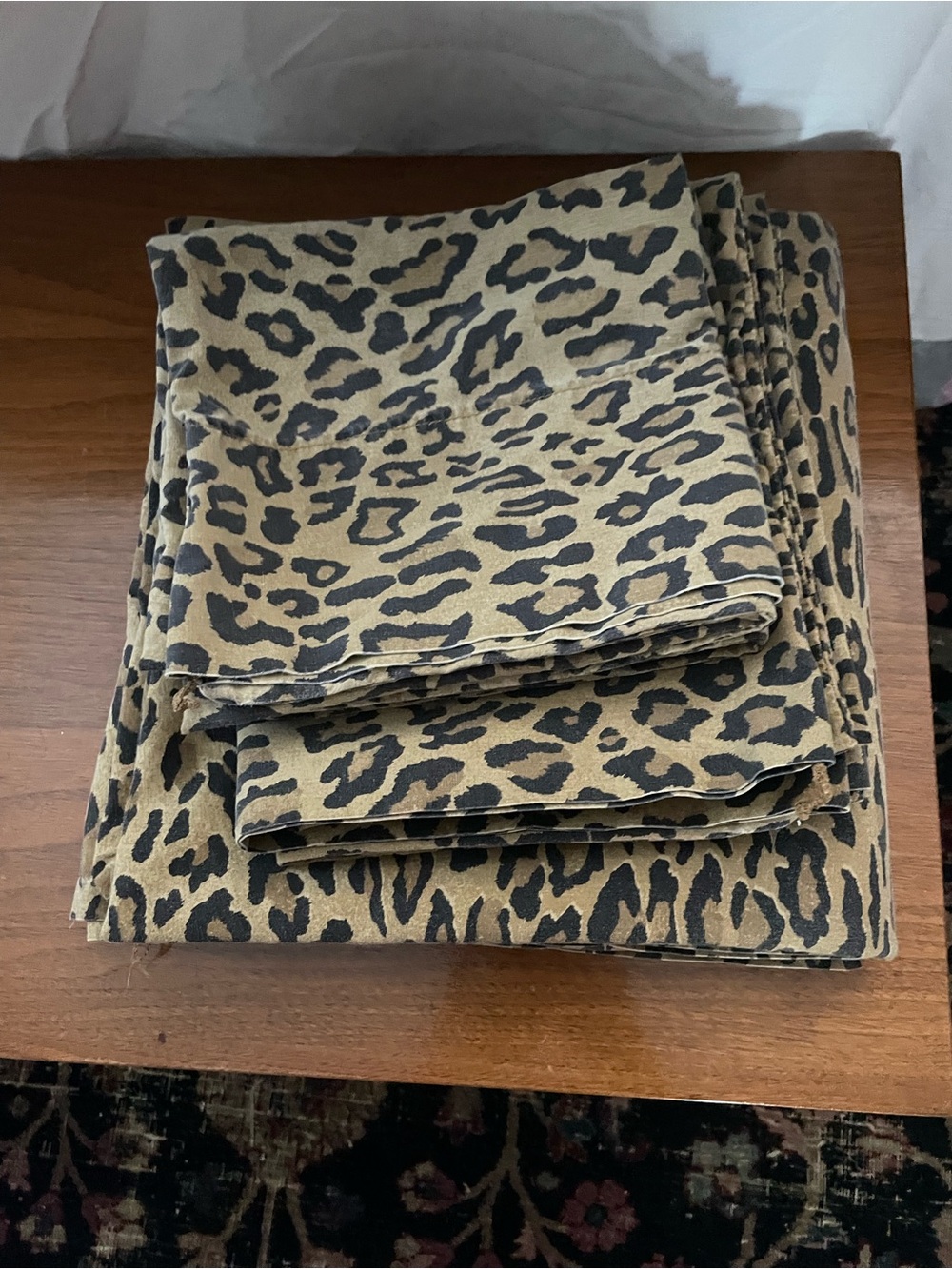 Ralph Lauren Home Aragon Leopard Print King Sheet Set 6 Piece in 100% Cotton